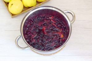 Варенье из клюквы и яблок