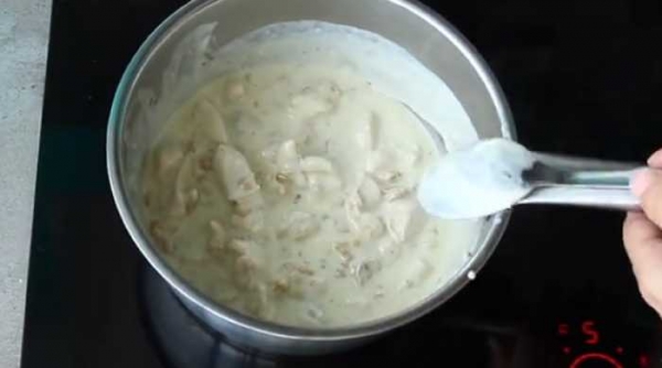 
Макароны с курицей и сливочным сырным соусом &mdash; рецепт с фотографиями	