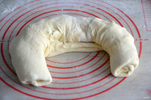 Пирог со шпинатом и брынзой