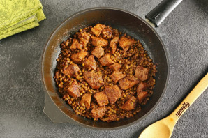 Каша с машем, рисом и мясом