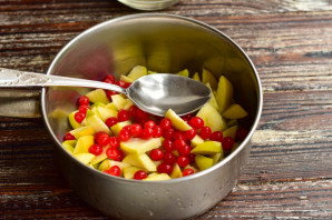 Варенье из яблок и калины