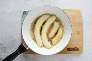 Бананы жареные