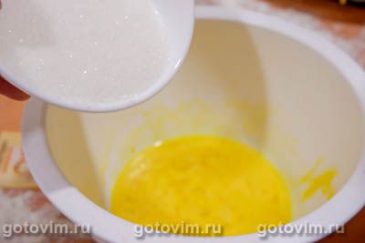 Пирог с клюквой в мультиварке Пирог с клюквой в мультиварке