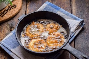 Луковые кольца в кляре