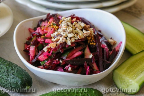 Салат из свеклы и огурцов с горчичной заправкой Салат из свеклы и огурцов с горчичной заправкой