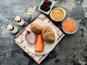 Картофельный суп с бобовыми Картофельный суп с бобовыми