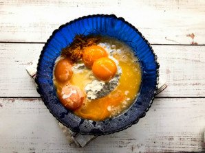 Апельсиновый бисквит в мультиварке