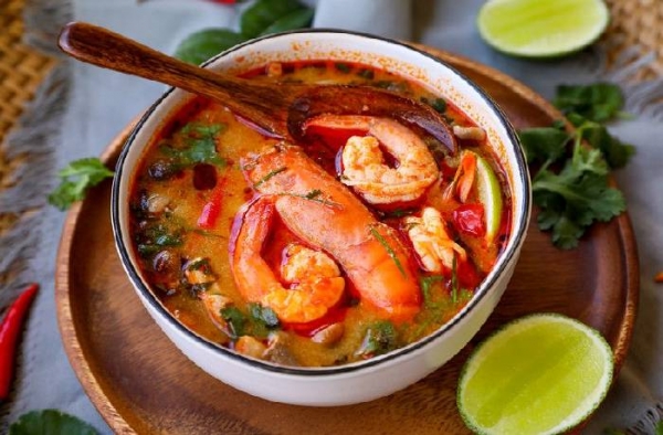 
Том Ям &mdash; простой рецепт в домашних условиях с креветками	