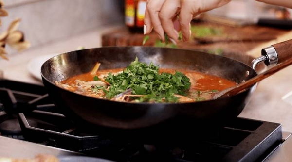 
Том Ям &mdash; простой рецепт в домашних условиях с креветками	