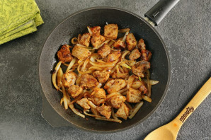 Каша с машем, рисом и мясом