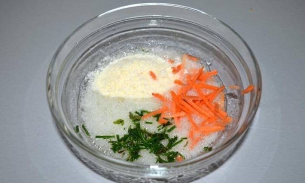 
Омлет с сыром на сковороде &mdash; 7 пошаговых рецептов с добавками с фотографиями	