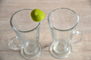 Безалкогольная "Кровавая мэри" Безалкогольная "Кровавая мэри"