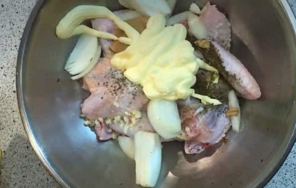 
Куриные крылышки с корочкой в духовке &mdash; 5 рецептов с фотографиями	