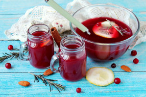 Брусничный глинтвейн