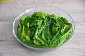 Пирог со шпинатом и брынзой