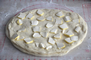 Пирог со шпинатом и брынзой