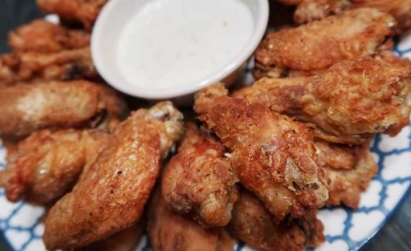 
Куриные крылышки с корочкой в духовке &mdash; 5 рецептов с фотографиями	