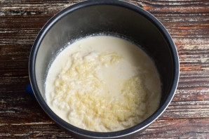 Рисовая каша с курагой в мультиварке