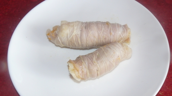 Диетические рулетики из кролика Диетические рулетики из кролика