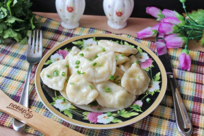 Вареники с творогом и шпинатом