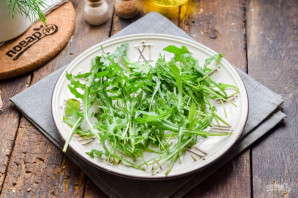 Салат с авокадо и креветками