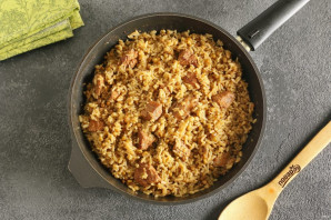 Каша с машем, рисом и мясом