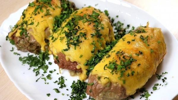 Мясные рулеты с начинкой Мясные рулеты с начинкой