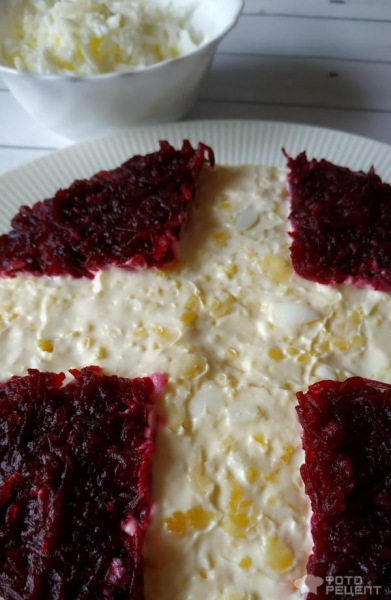 Рецепт: Салат "Генеральский" - в праздничном оформлении