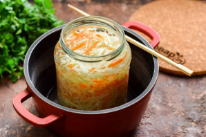 Квашеная капуста в банке