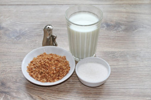 Каша из гречневых хлопьев на молоке Каша из гречневых хлопьев на молоке