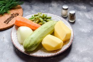 Суп из кабачков в мультиварке Суп из кабачков в мультиварке