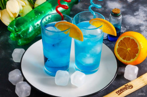 Коктейль "Голубая лагуна"