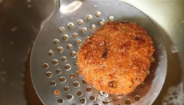 
Куриные рубленные котлеты &mdash; самые вкусные рецепты на сковороде	