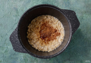 Овсянка с яблочным пюре