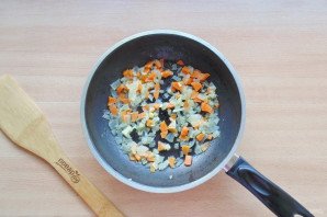 Морской окунь с рисом в духовке