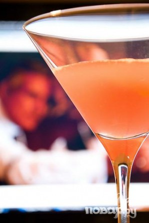 Коктейль Космополитен Коктейль Космополитен