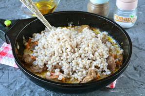 Перловка с куриной печенью