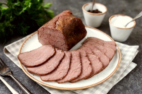 Буженина из говядины в фольге в духовке Буженина из говядины в фольге в духовке