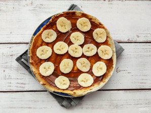 Блинный торт со сгущенкой и бананами Блинный торт со сгущенкой и бананами