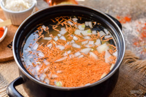 Суп с курицей и оливками Суп с курицей и оливками