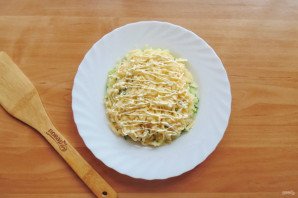 Салат "Колобок" Салат "Колобок"