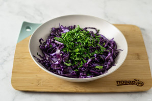 Салат с краснокочанной капустой Салат с краснокочанной капустой