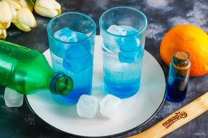 Коктейль "Голубая лагуна"