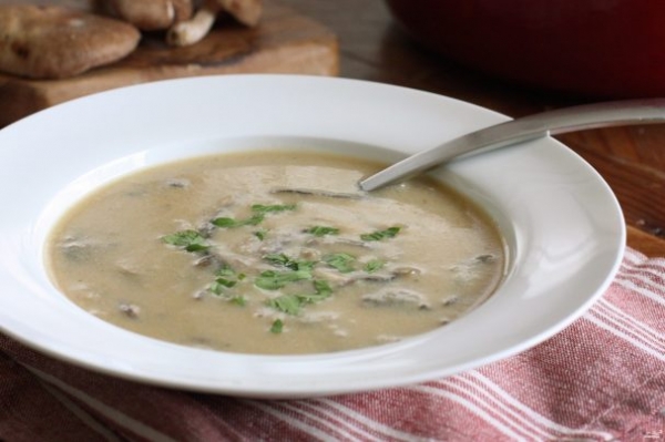 Суп-пюре из шампиньонов Суп-пюре из шампиньонов