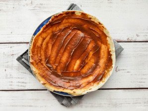 Блинный торт со сгущенкой и бананами Блинный торт со сгущенкой и бананами