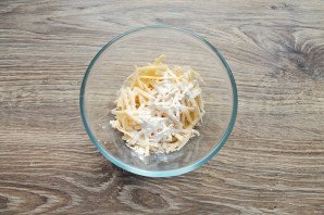 Фондю с сосисками Фондю с сосисками