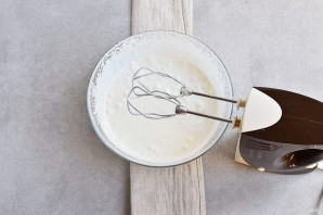 Мороженое из сливок и сгущенки Мороженое из сливок и сгущенки