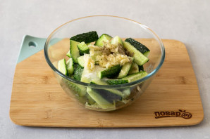 Огурцы по-корейски с горчицей Огурцы по-корейски с горчицей