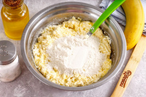 Сырники без сахара с бананом