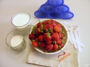 Клубничное мороженое из йогурта Клубничное мороженое из йогурта